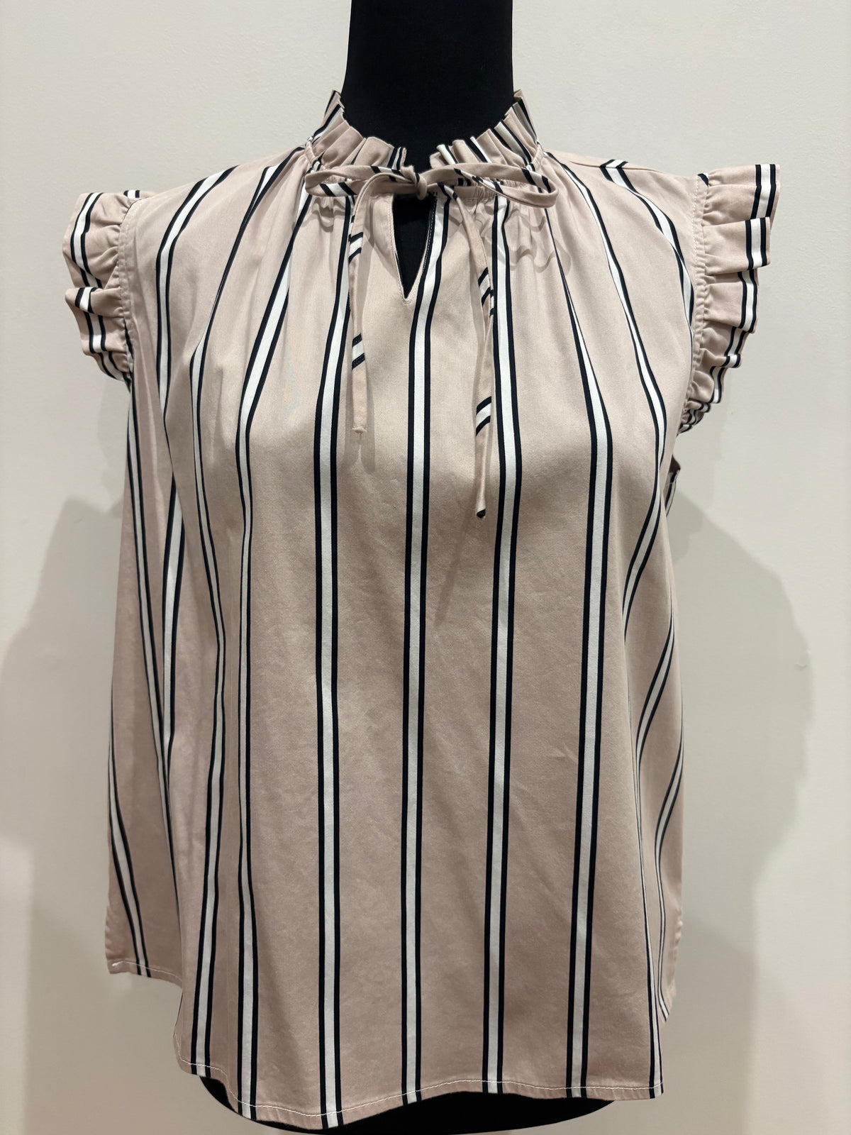 CLAIRE WOMAN STRIPED RUFFLE BLOUSE – SIZE 38