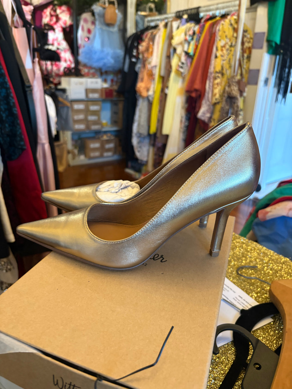 WITTNER Metallic Heels