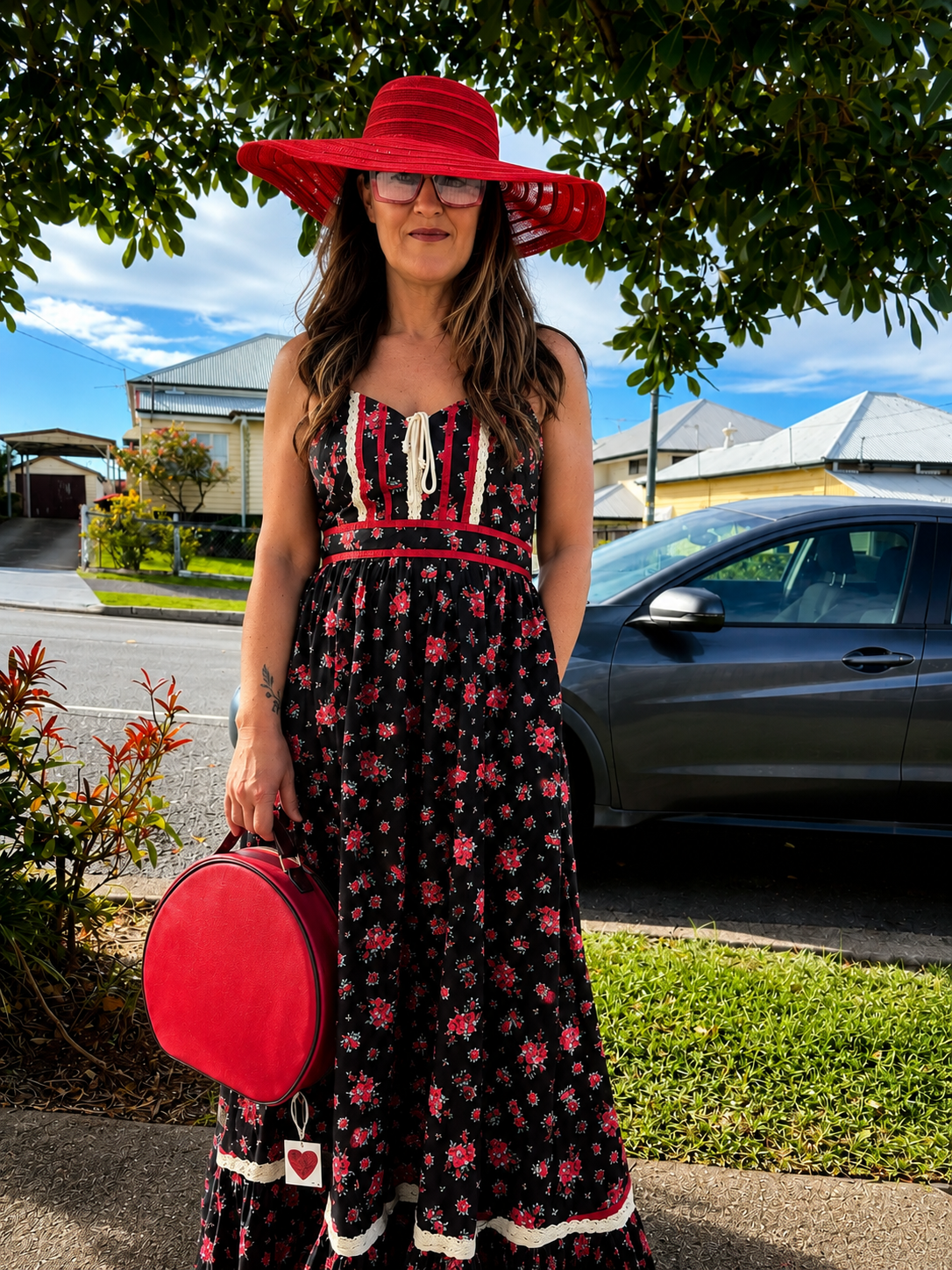 Vintage-Inspired Floral Maxi Dress ❤️